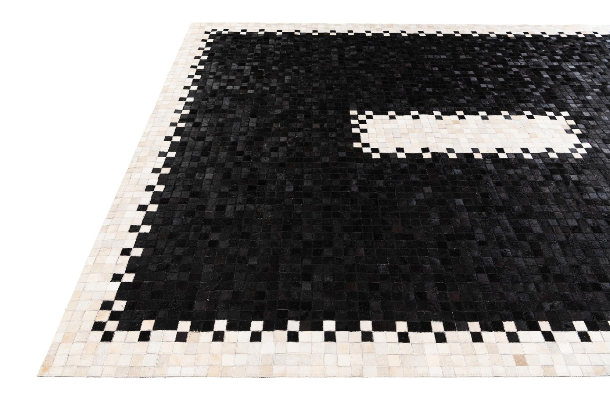 8' 1 x 10' Cowhide Stocks Rug