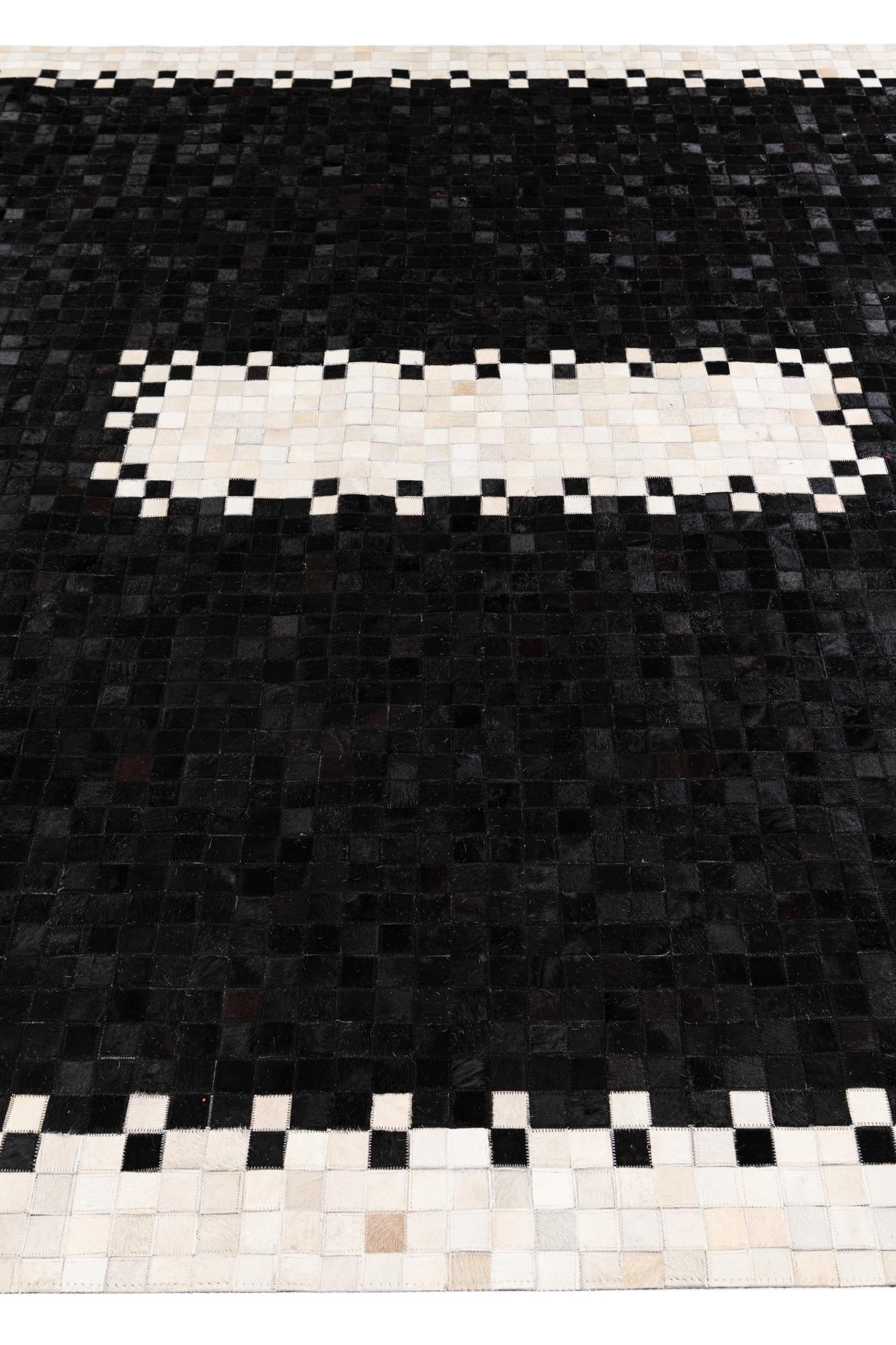 8' 1 x 10' Cowhide Stocks Rug