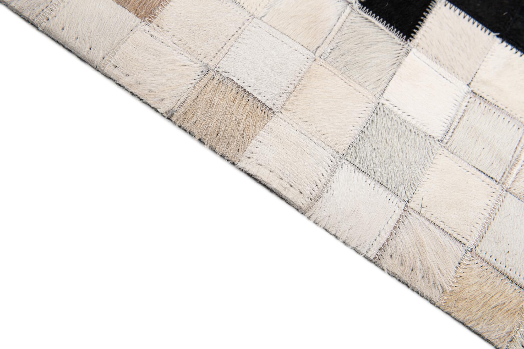 8' 1 x 10' Cowhide Stocks Rug