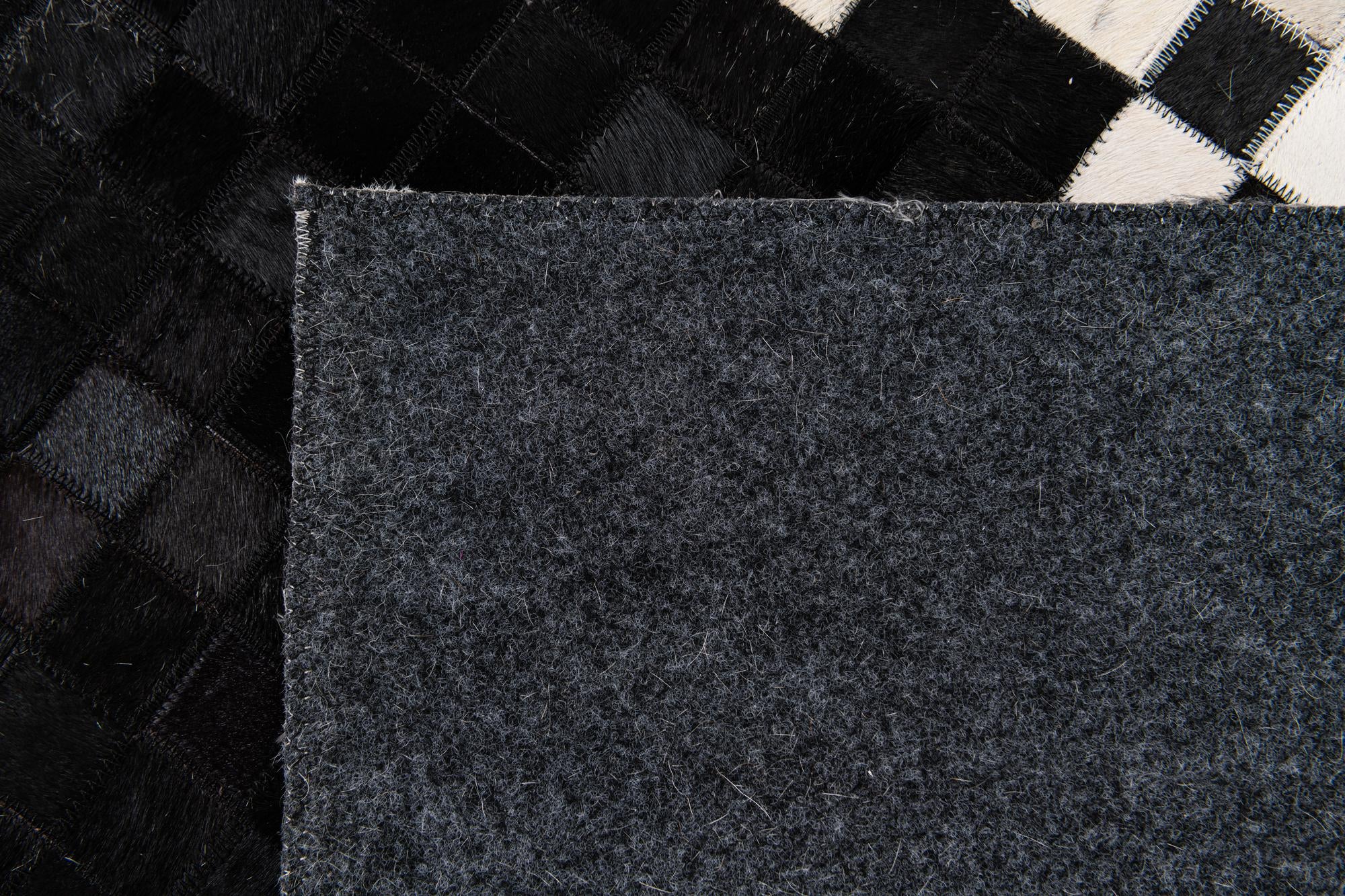 8' 1 x 10' Cowhide Stocks Rug