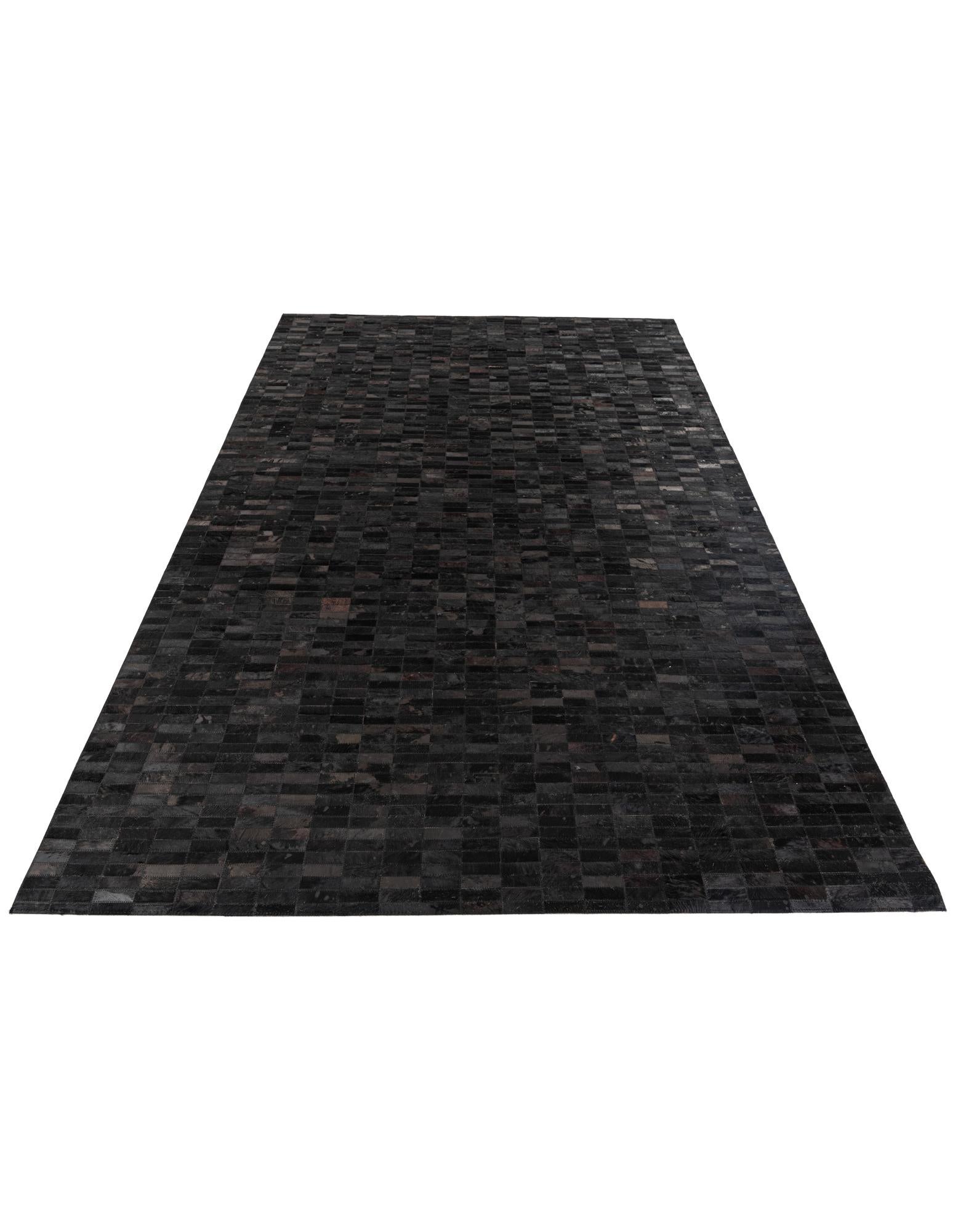 5' 11 x 9' Cowhide Stocks Rug