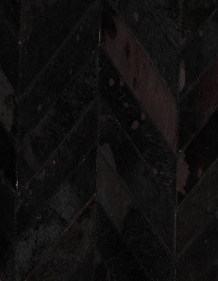 Detail image of 6' x 9' Cowhide Stocks Rug