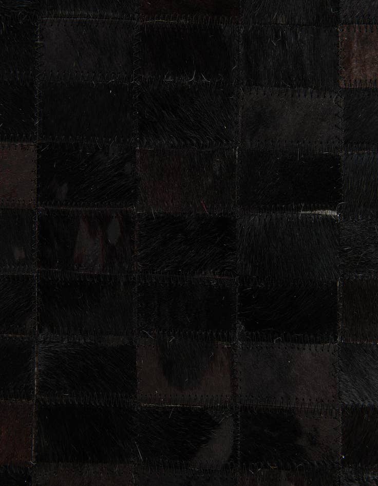 Detail image of 5' 11 x 9' Cowhide Stocks Rug
