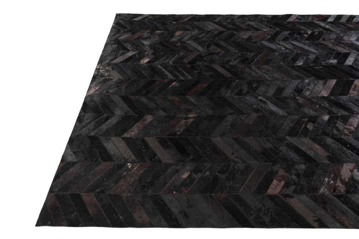 6' x 8' 10 Cowhide Stocks Rug