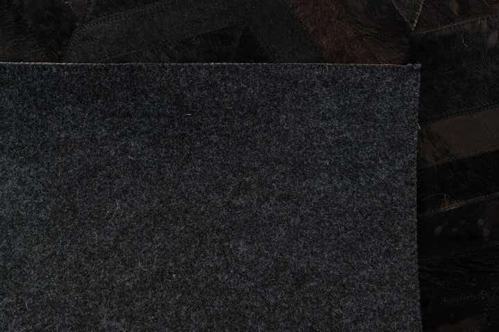 6' x 8' 10 Cowhide Stocks Rug