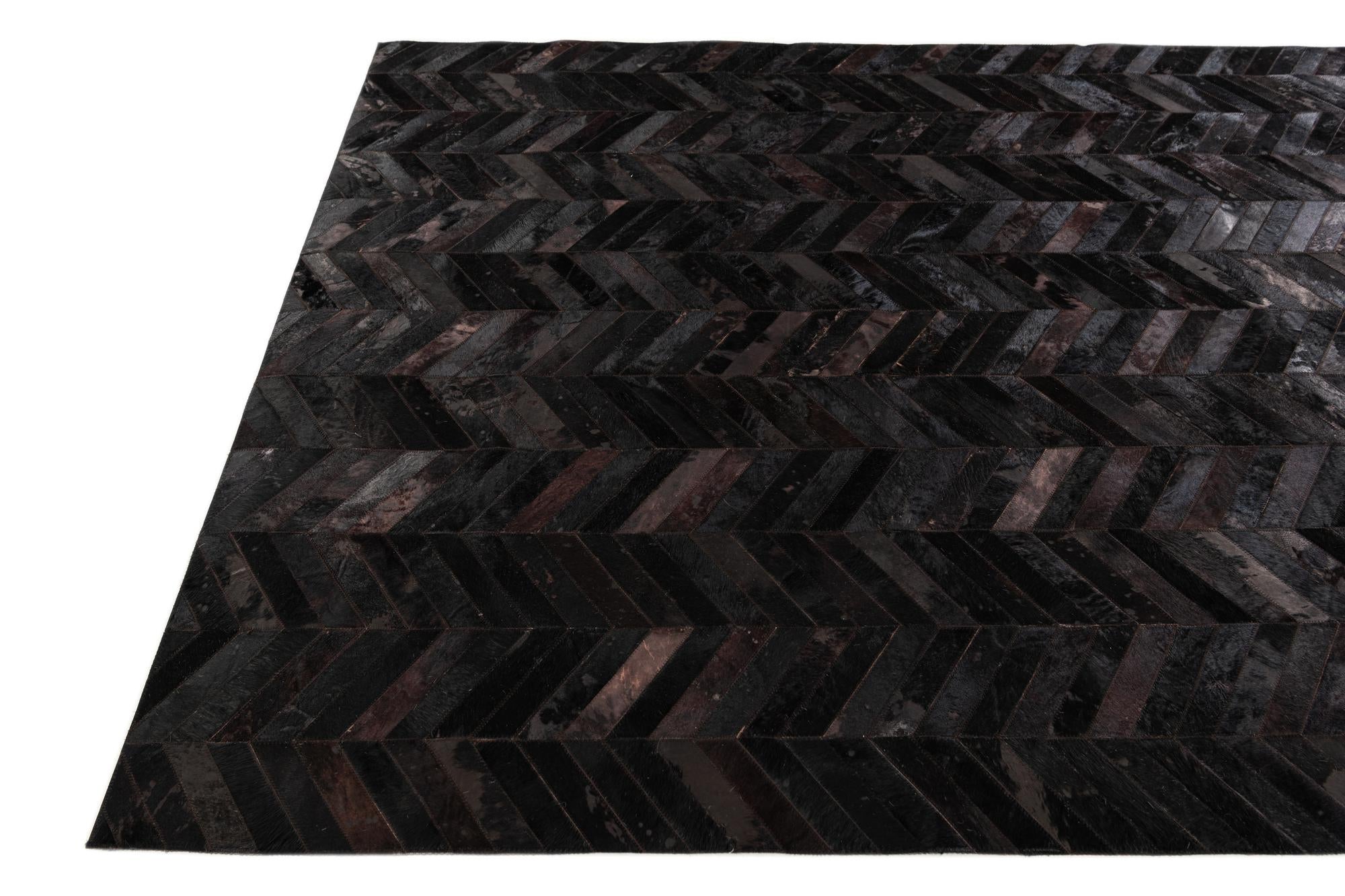6' x 9' Cowhide Stocks Rug