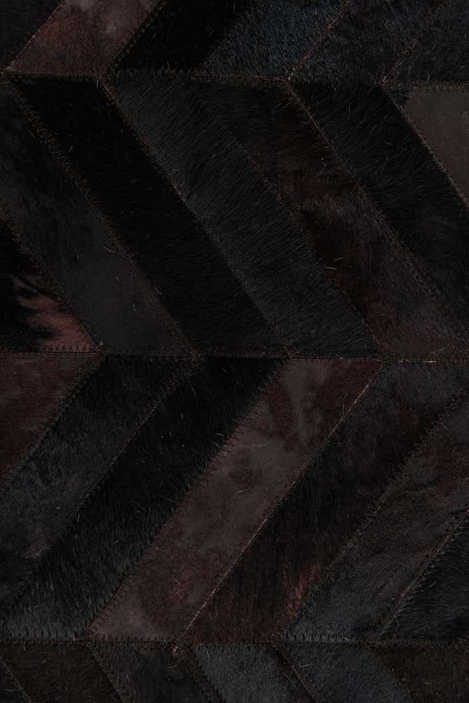 6' x 9' Cowhide Stocks Rug