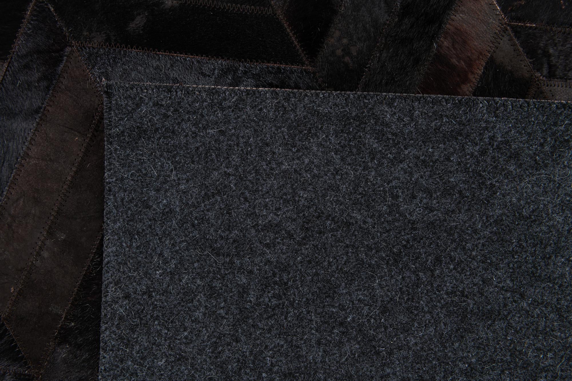 6' x 9' Cowhide Stocks Rug