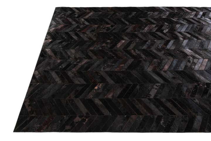 6' x 8' 11 Cowhide Stocks Rug
