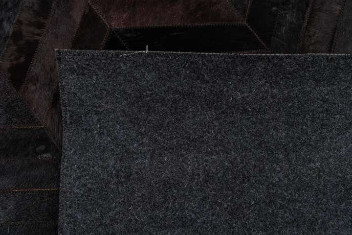 6' x 8' 11 Cowhide Stocks Rug