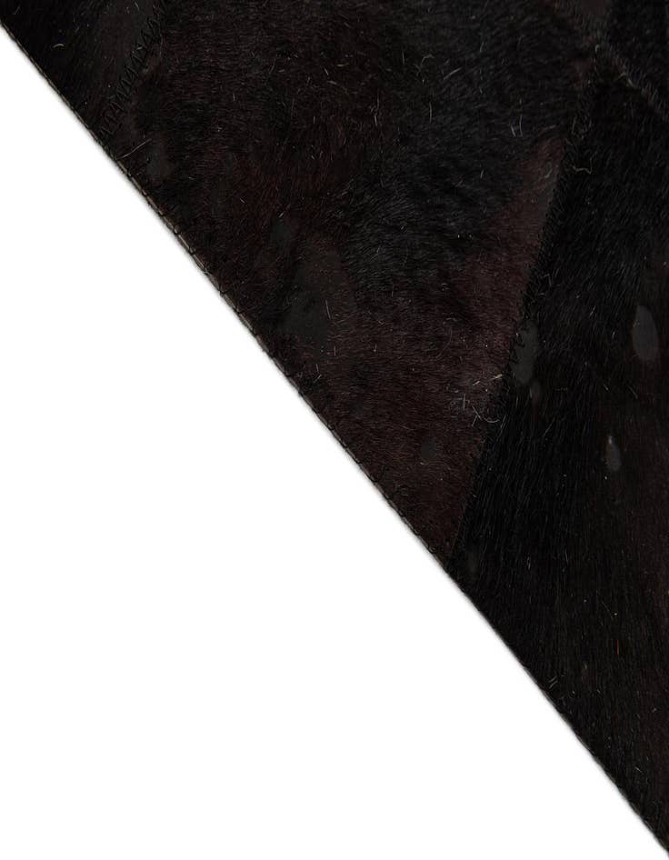 Detail image of 6' x 8' 11 Cowhide Stocks Rug