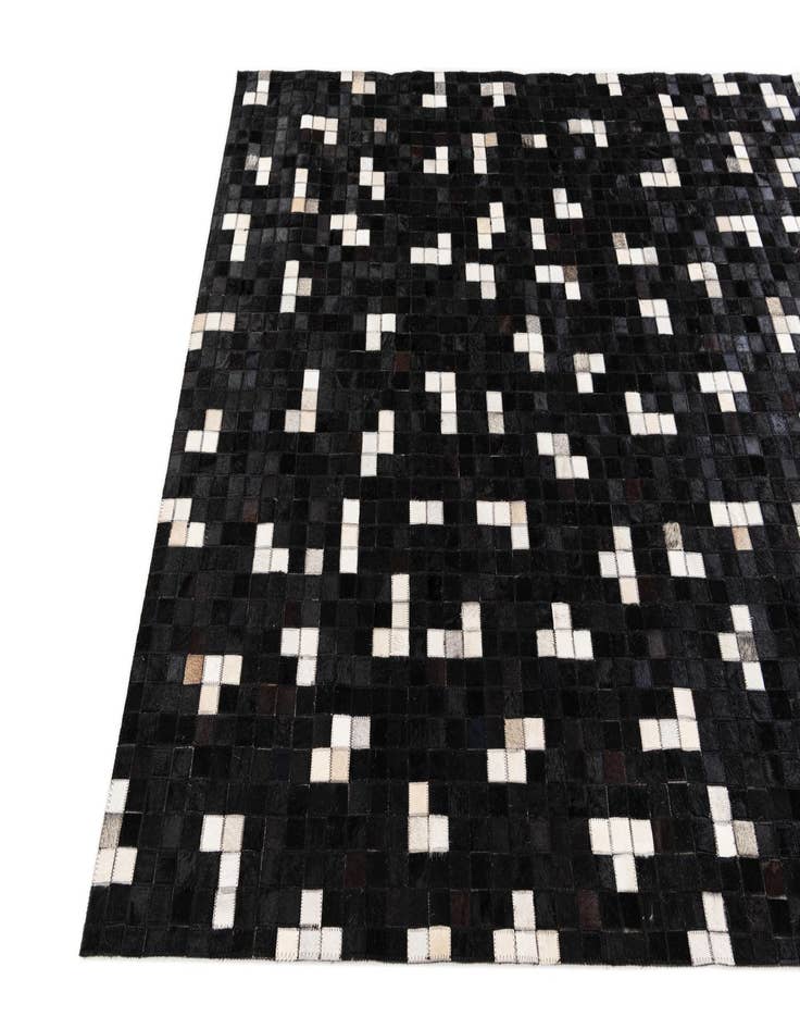 Detail image of 5' 2 x 7' 11 Cowhide Stocks Rug