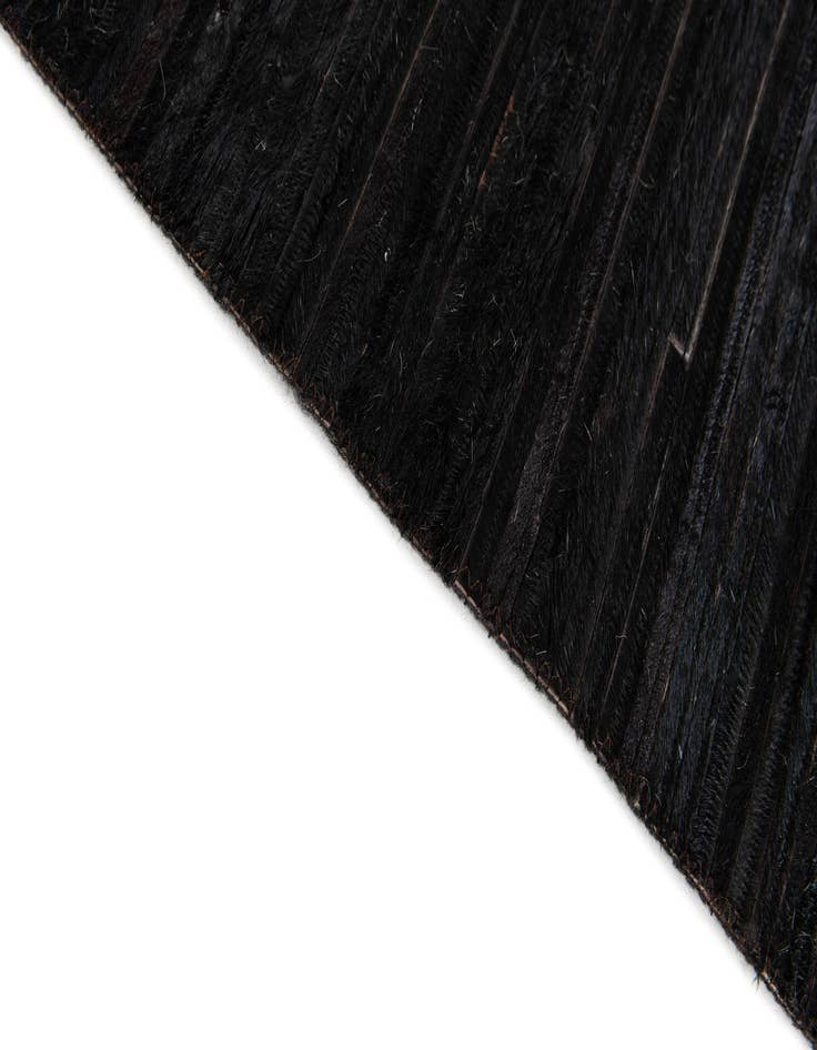 Detail image of 5' x 8' Cowhide Stocks Rug