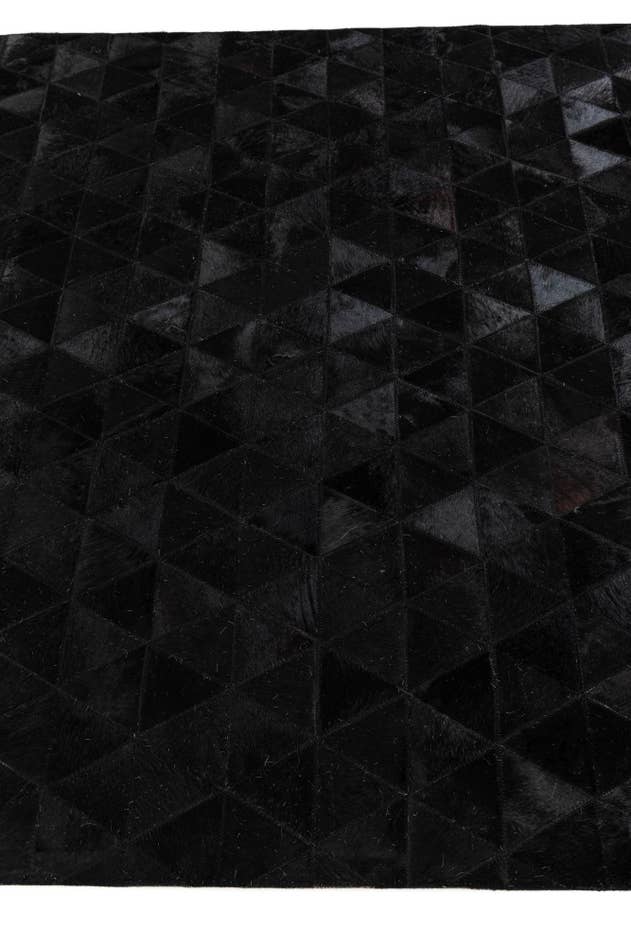 Detail image of 5' x 8' Cowhide Stocks Rug