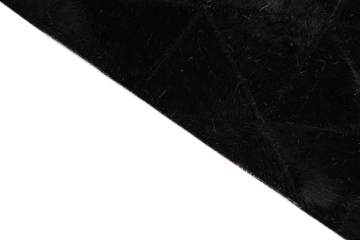 Detail image of 5' x 8' Cowhide Stocks Rug