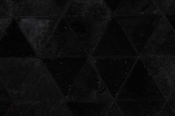 5' x 8' Cowhide Stocks Rug