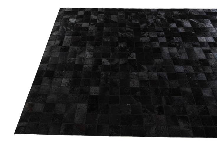 Detail image of 4' 11 x 7' 11 Cowhide Stocks Rug