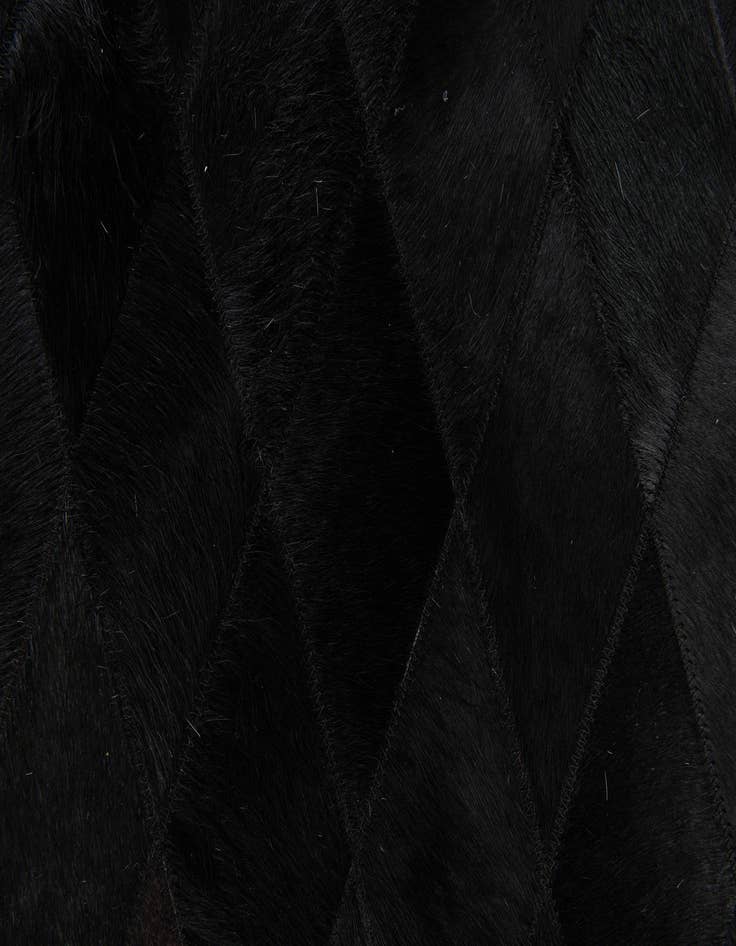 Detail image of 5' 7 x 7' 11 Cowhide Stocks Rug