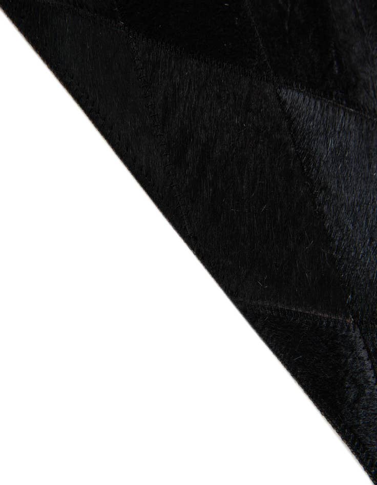 Detail image of 5' 7 x 7' 11 Cowhide Stocks Rug