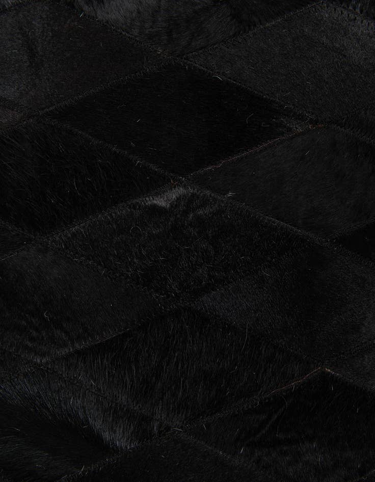 Detail image of 5' 7 x 7' 11 Cowhide Stocks Rug