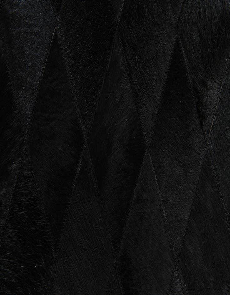 Detail image of 5' 7 x 7' 11 Cowhide Stocks Rug