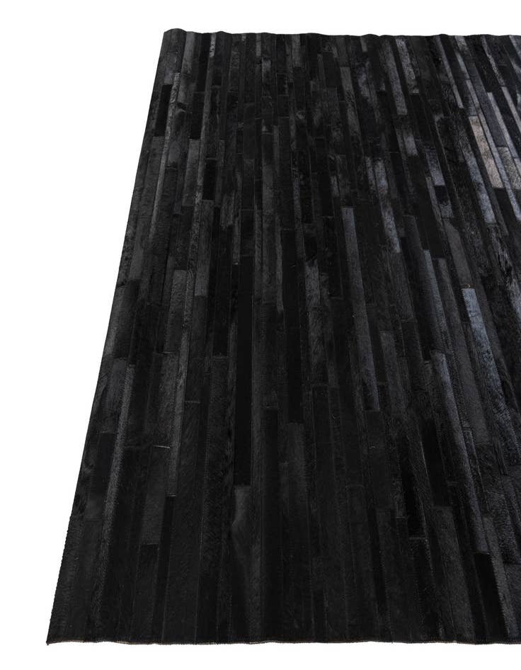 Detail image of 5' x 7' 11 Cowhide Stocks Rug