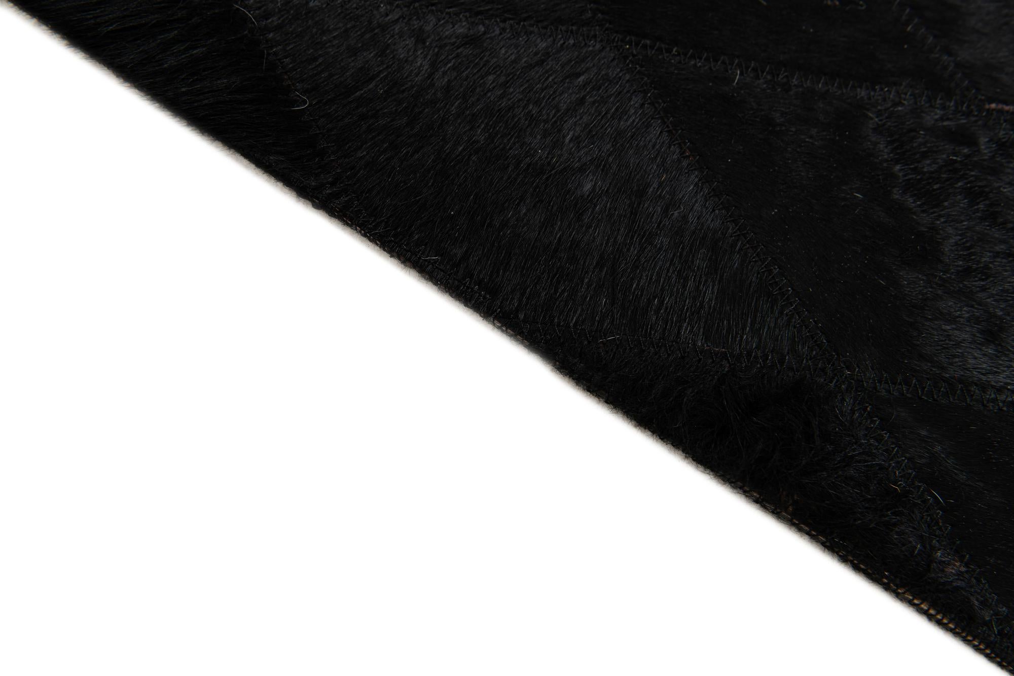 5' 1 x 8' Cowhide Stocks Rug