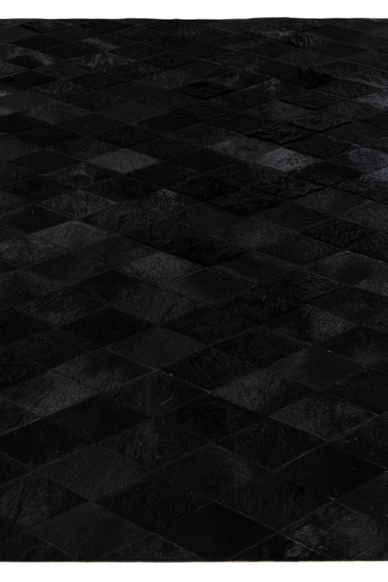 5' 2 x 8' Cowhide Stocks Rug
