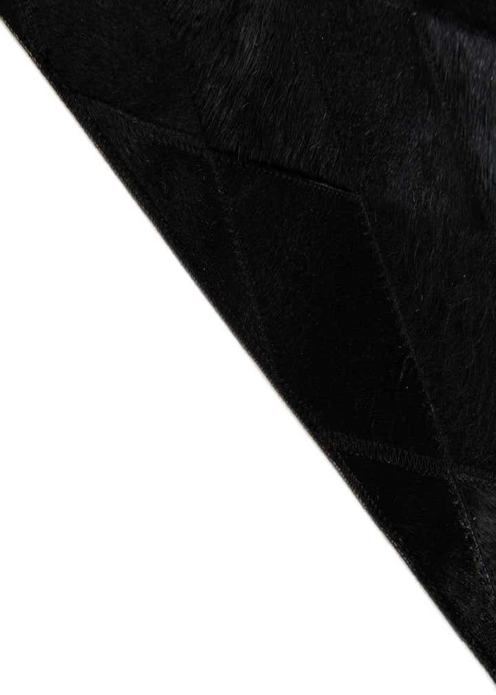 5' 2 x 8' Cowhide Stocks Rug
