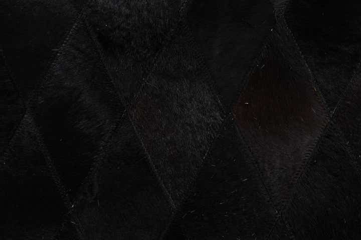 5' 2 x 8' Cowhide Stocks Rug