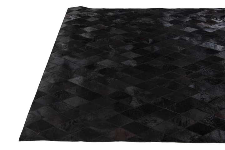5' 2 x 7' 11 Cowhide Stocks Rug