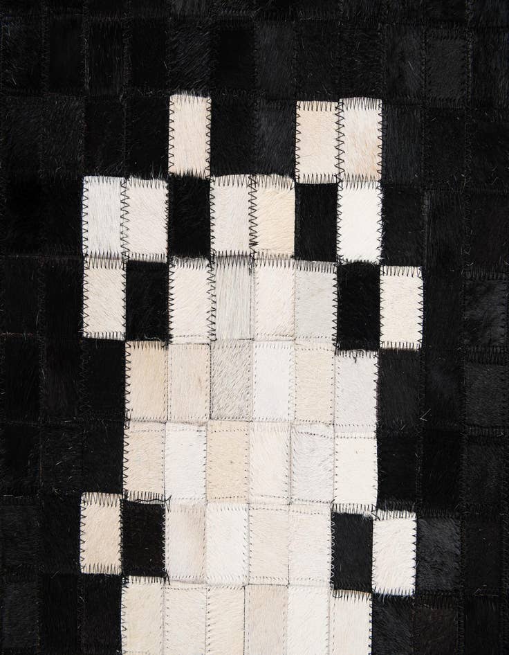 Detail image of 5' 2 x 7' 11 Cowhide Stocks Rug