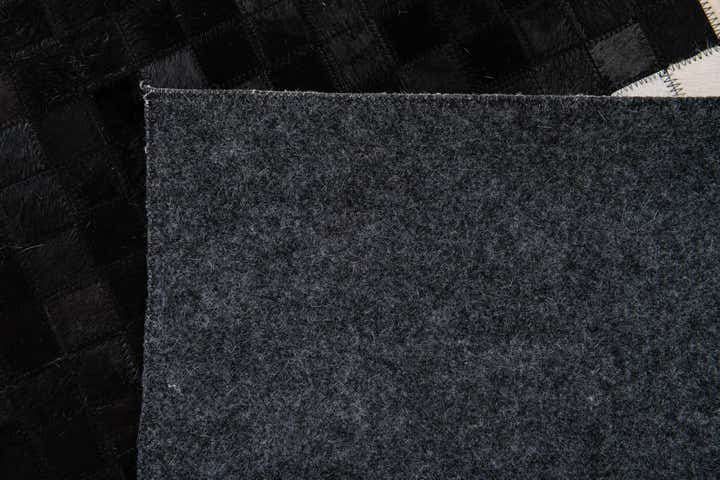 5' 2 x 7' 11 Cowhide Stocks Rug