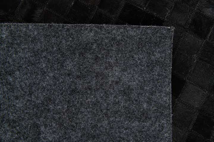 5' 1 x 7' 11 Cowhide Stocks Rug