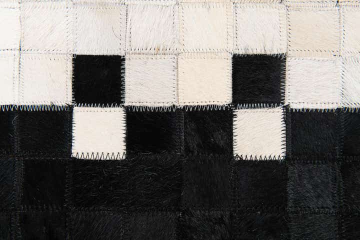 150cm x 235cm Cowhide Stocks Rug