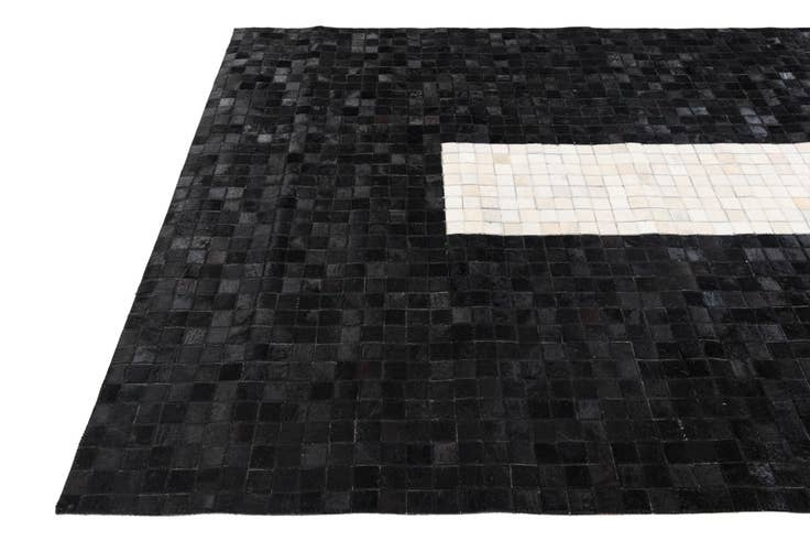 Detail image of 4' 11 x 7' 10 Cowhide Stocks Rug