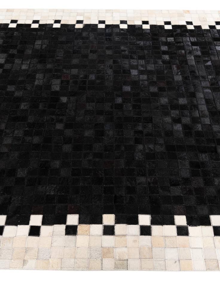 Detail image of 4' 10 x 7' 9 Cowhide Stocks Rug