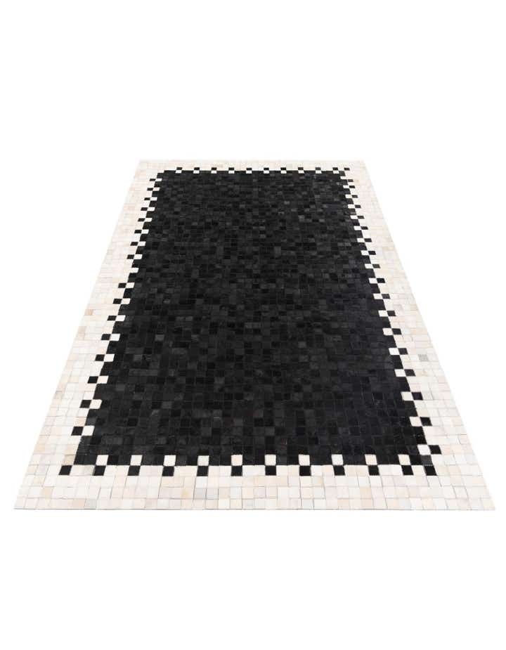 5' x 7' 10 Cowhide Stocks Rug