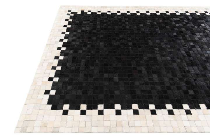 5' x 7' 10 Cowhide Stocks Rug