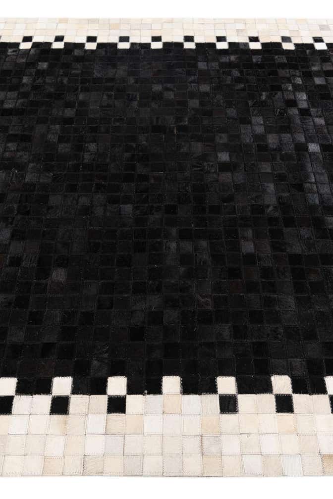 5' x 7' 10 Cowhide Stocks Rug