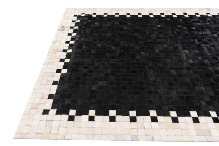 Detail image of 4' 11 x 7' 10 Cowhide Stocks Rug