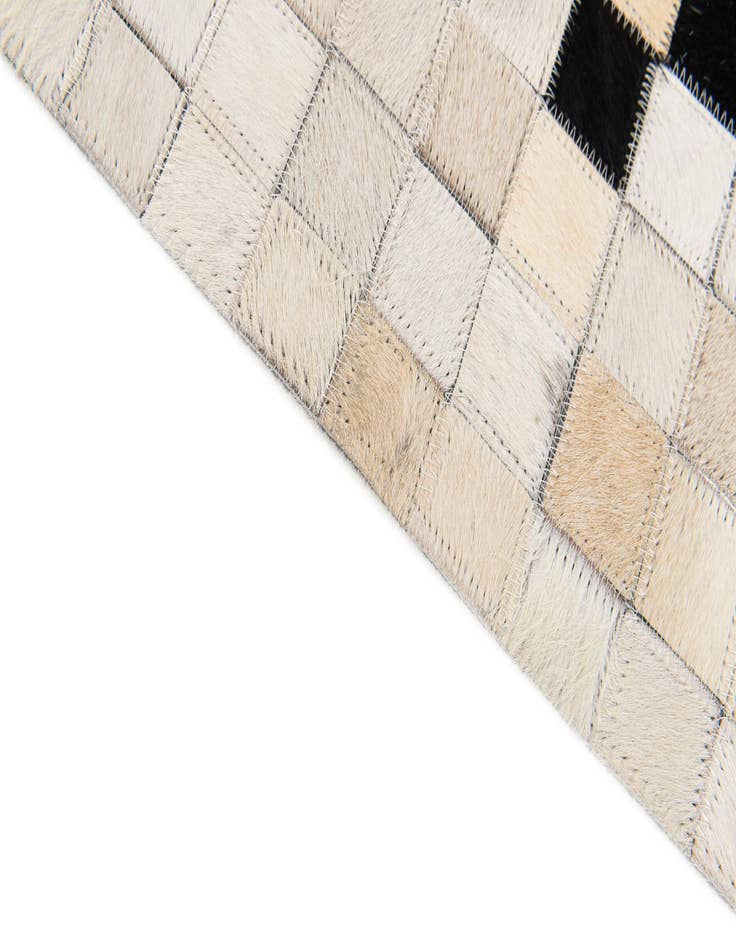 Detail image of 5' 1 x 7' 10 Cowhide Stocks Rug