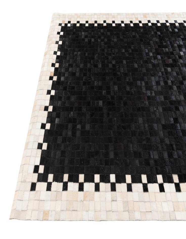 Detail image of 5' 1 x 7' 10 Cowhide Stocks Rug