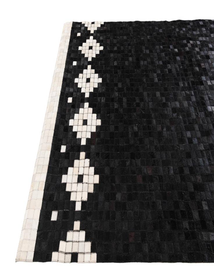 Detail image of 5' 2 x 7' 11 Cowhide Stocks Rug