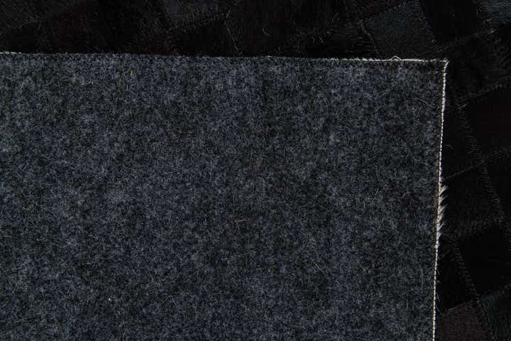 5' 2 x 7' 11 Cowhide Stocks Rug
