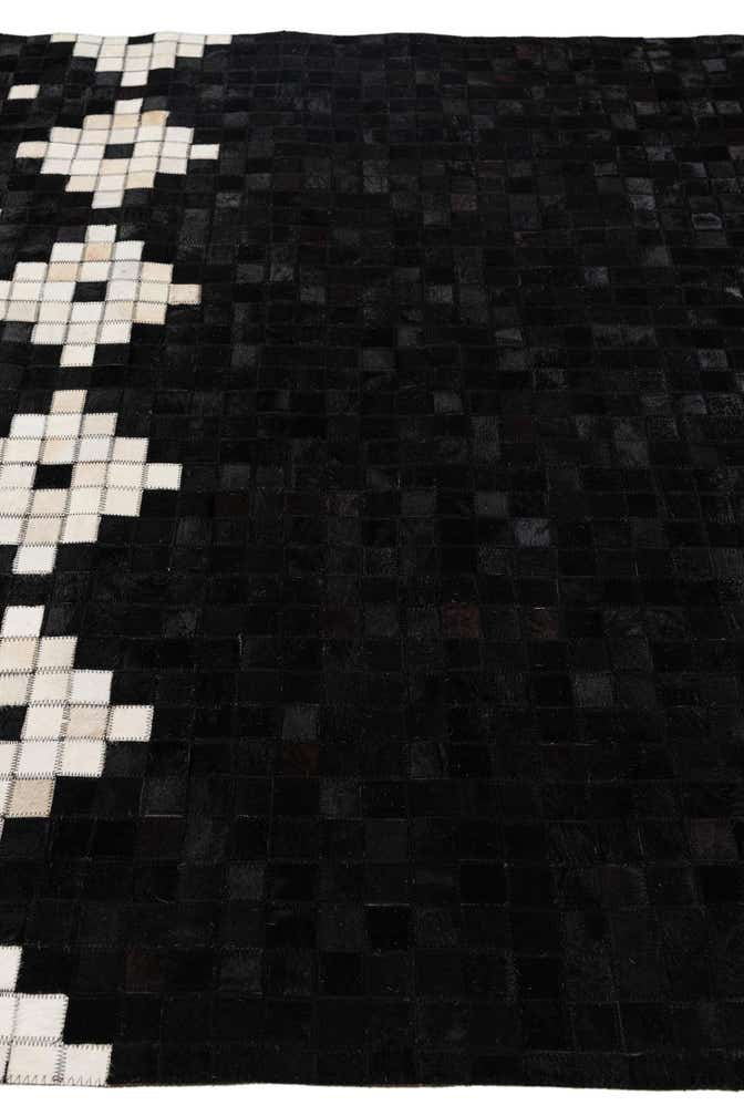 5' 1 x 7' 11 Cowhide Stocks Rug