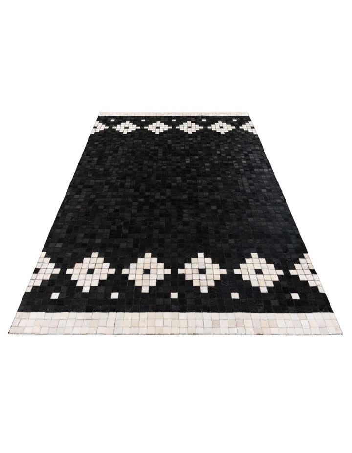 5' 2 x 8' Cowhide Stocks Rug