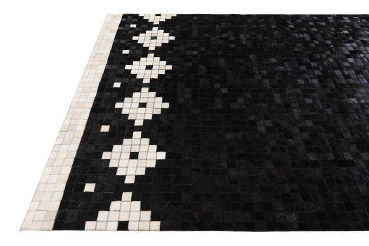 5' 1 x 7' 11 Cowhide Stocks Rug