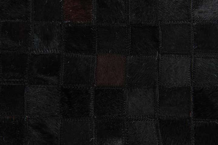 5' 2 x 8' Cowhide Stocks Rug