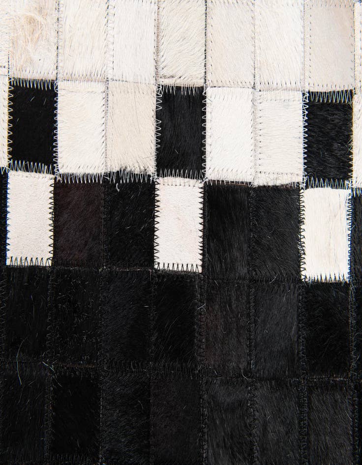 Detail image of 5' x 8' Cowhide Stocks Rug